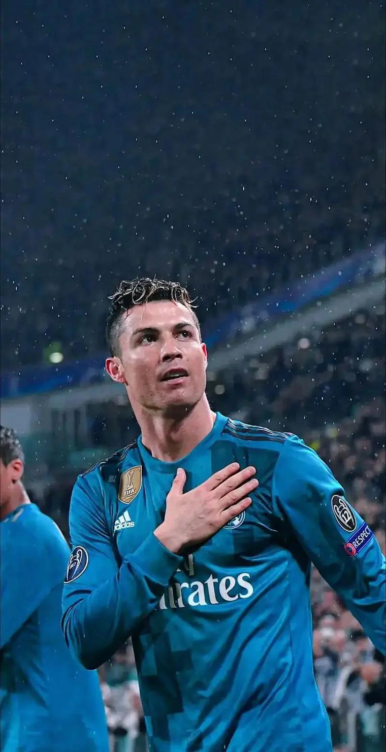 东契奇狂砍42分7板8助4断难救湖人三连败，湖人两大短板暴露无遗