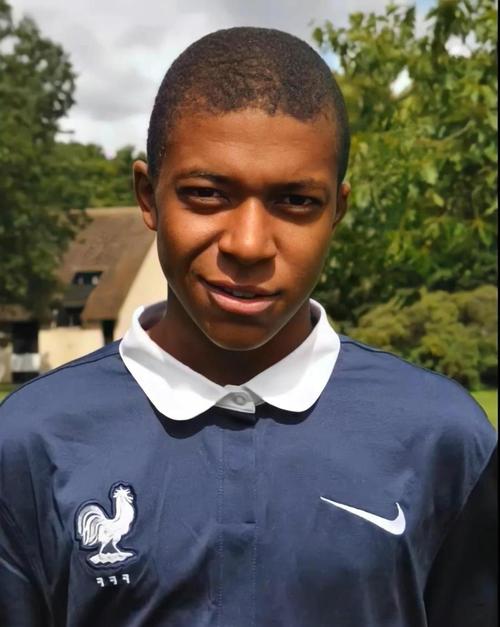 大宇资讯董事长解释拟出售“二剑”IP版权原因