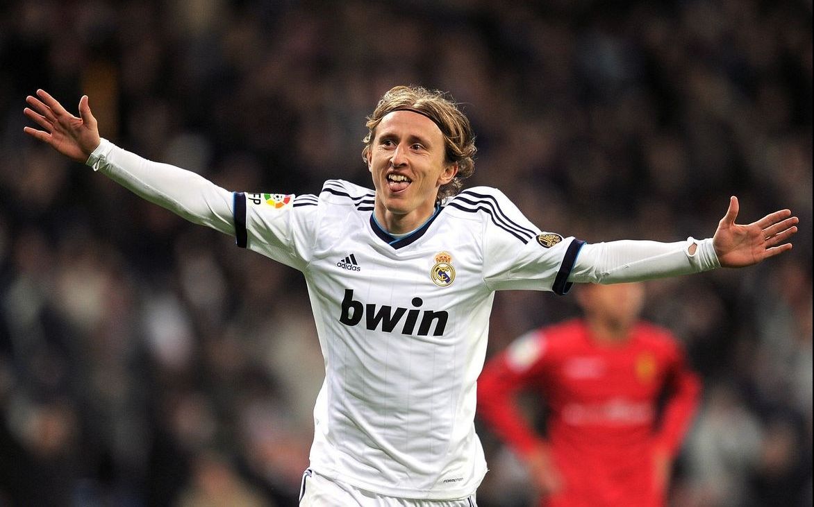 超缝合文字冒险《选王之剑：零》正式发售